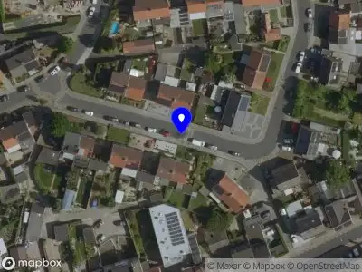 Brandweer met gepaste spoed naar de Ridder Reinerstraat in Brunssum vanwege een buitenbrand