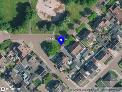 Ambulance met grote spoed naar de Greente in Genemuiden vanwege grote brand