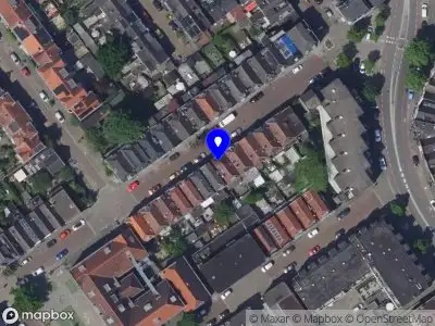 Ambulance met gepaste spoed naar de Marthinus Steynstraat in Dordrecht