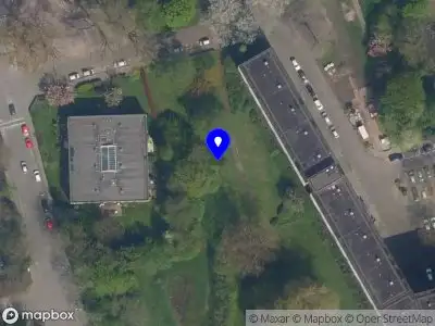 Traumahelikopter met grote spoed naar de Robert Kochplaats in Rotterdam