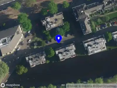 112 melding Brandweer met gepaste spoed naar de Spinozahof in Amsterdam vanwege gebouwbrand