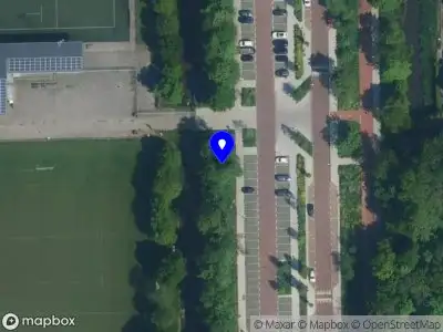 Ambulance met gepaste spoed naar de Bok de Korverweg in Amsterdam