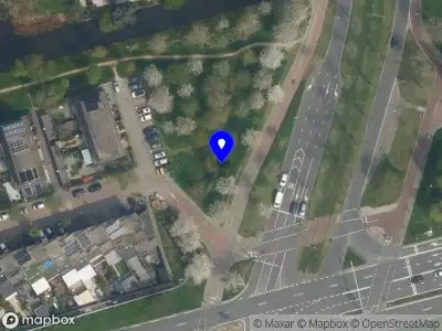 Politie met grote spoed naar de Burgemeestersrand in Delft vanwege steekincident