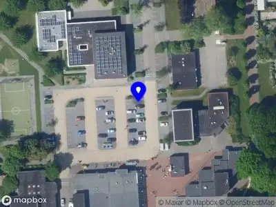 Ambulance met grote spoed naar de Botter 44 in Lelystad