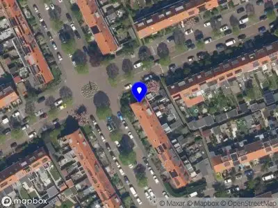Ambulance met grote spoed naar de Sportlaan in Vlaardingen