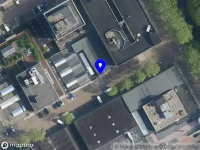 Ambulance met gepaste spoed naar de Ellermanstraat in Amsterdam-Duivendrecht
