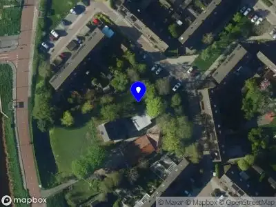 Ambulance met gepaste spoed naar de Oude Kanaaldijk in Alkmaar
