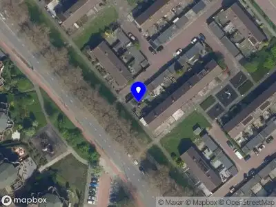 Ambulance met gepaste spoed naar de Leasestraat in Capelle aan den IJssel