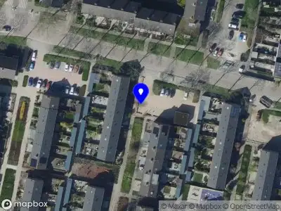 112 melding Ambulance met grote spoed naar de Titiaanstraat in Oud-Beijerland