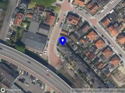 Ambulance met gepaste spoed naar de Rotterdamseweg in Krimpen aan den IJssel