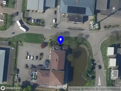 Ambulance met grote spoed naar de Frankrijklaan in Hazerswoude-Dorp