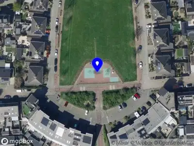 Brandweer met gepaste spoed naar de Corrie Vonkplantsoen in Spijkenisse