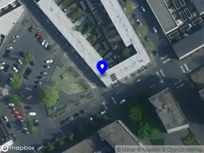 Ambulance met grote spoed naar de Milovan Djilasstraat in Amsterdam