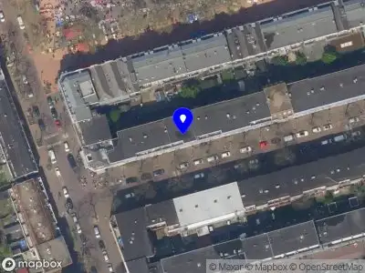 Ambulance met grote spoed naar de Atjehstraat in Rotterdam
