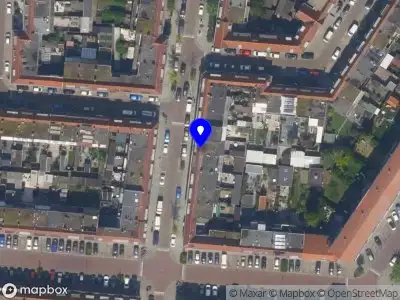 Ambulance met gepaste spoed naar de Sweelinckstraat in Vlaardingen