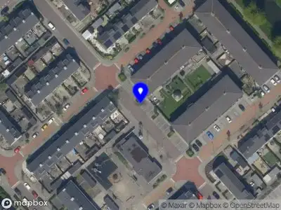 Ambulance met grote spoed naar de Patrijzenstraat in Krimpen aan den IJssel