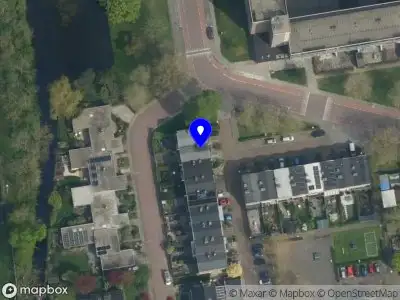 Ambulance met grote spoed naar de Jan den Boerplein in Gouda