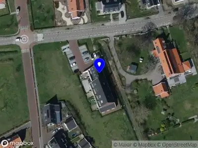 Ambulance met gepaste spoed naar de 't Voorste Blokkie in Ouddorp