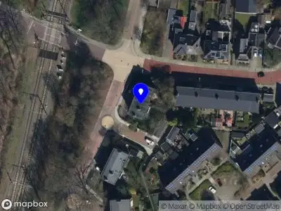 Brandweer met grote spoed naar de Dennenweg in Assen vanwege afgaan automatisch brandalarm