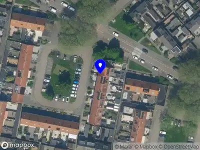 Ambulance met gepaste spoed naar de Kievitplantsoen in Volendam