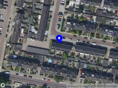Ambulance met gepaste spoed naar de Magnoliastraat in Dordrecht
