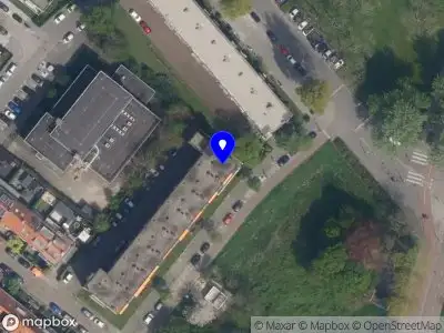 Ambulance met gepaste spoed naar de Bovenkruierlaan in Rotterdam