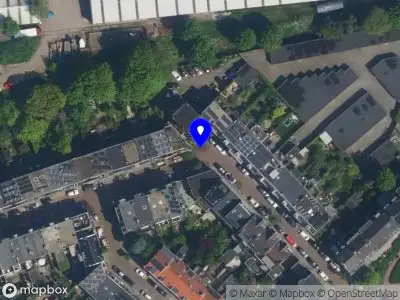 Ambulance met gepaste spoed naar de Johan van Vlietstraat in Haarlem
