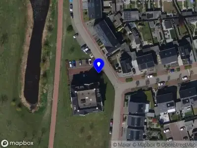 Brandweer met gepaste spoed naar de Kapitein Vinkesteinstraat in Halsteren vanwege dier(en) in nood
