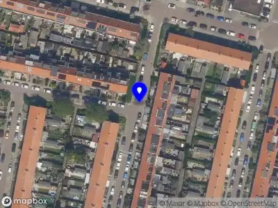 Ambulance met gepaste spoed naar de Celebesstraat in Vlaardingen