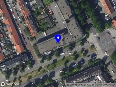 Ambulance met gepaste spoed naar de Frans Lebretlaan in Dordrecht