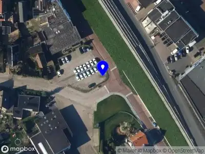 Ambulance met gepaste spoed naar de Oeverdijk in Den Oever