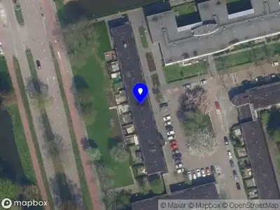 Ambulance met gepaste spoed naar de Van Moorselstraat in Rotterdam