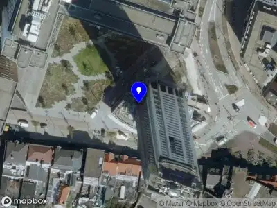 Brandweer met gepaste spoed naar de De Regent in Eindhoven vanwege een liftopsluiting