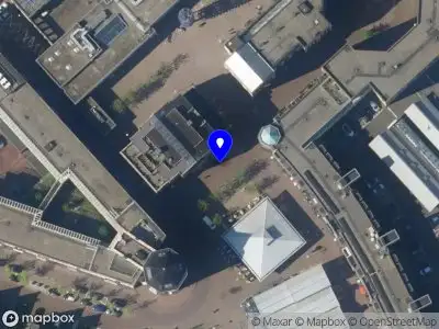 Brandweer met gepaste spoed naar de Burchtplein in Vleuten vanwege een liftopsluiting