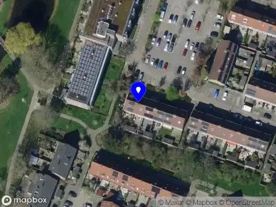 Ambulance met grote spoed naar de Brasem in Ridderkerk