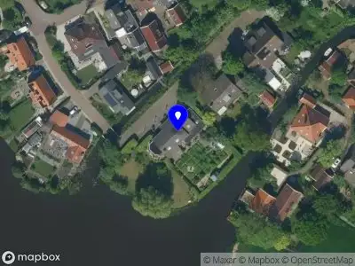 Ambulance met gepaste spoed naar de De Burcht in Markenbinnen