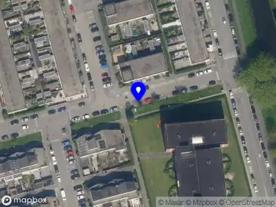 Ambulance met grote spoed naar de Johanna Dekhuijzenstraat in Rotterdam