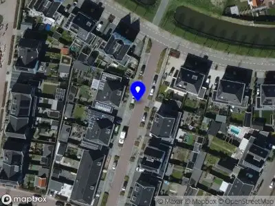 Ambulance met grote spoed naar de Eikenlaan in Dirksland