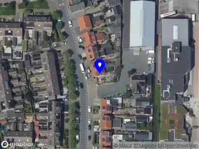 Ambulance met grote spoed naar de Nieuweweg in Hardinxveld-Giessendam