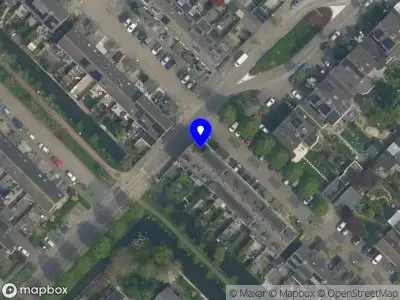 Ambulance met grote spoed naar de Patrijzenhof in Moordrecht