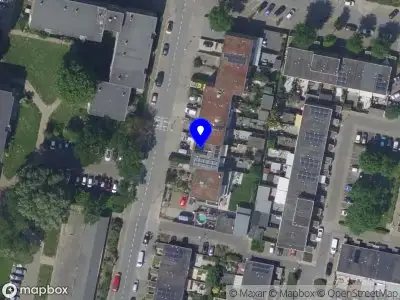 Ambulance met gepaste spoed naar de Haringvlietstraat in Dordrecht