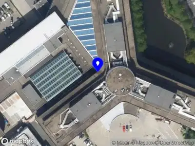 Ambulance met grote spoed naar de Elisabethhof in Leiderdorp