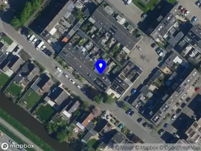 Ambulance met gepaste spoed naar de Lisserdijk in Lisserbroek