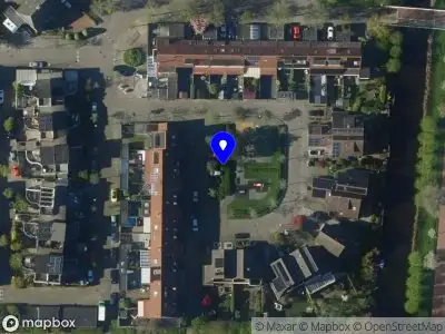 Ambulance met grote spoed naar de Amazonestraat in Alkmaar