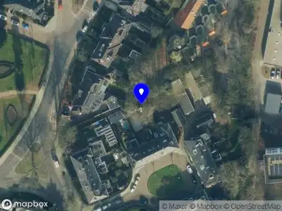 Brandweer met grote spoed naar de Parkweg in Almelo vanwege middelgrote brand