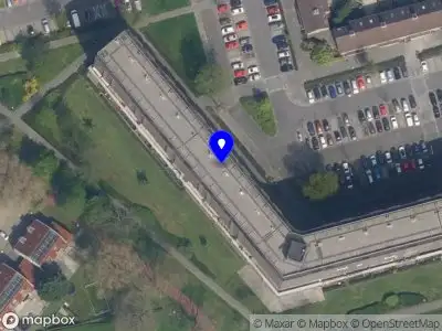 Ambulance met gepaste spoed naar de Albert Schweitzerplaats in Rotterdam