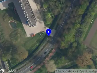 Ambulance met grote spoed naar de Sammersweg in Rijswijk