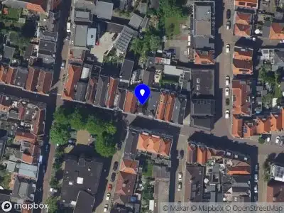 Ambulance met gepaste spoed naar de Burgstraat in Gorinchem