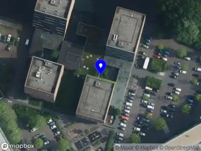 Brandweer met gepaste spoed naar de Berkenplein in Diemen