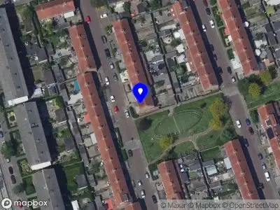 Ambulance met grote spoed naar de Johan de Oudestraat in Dordrecht